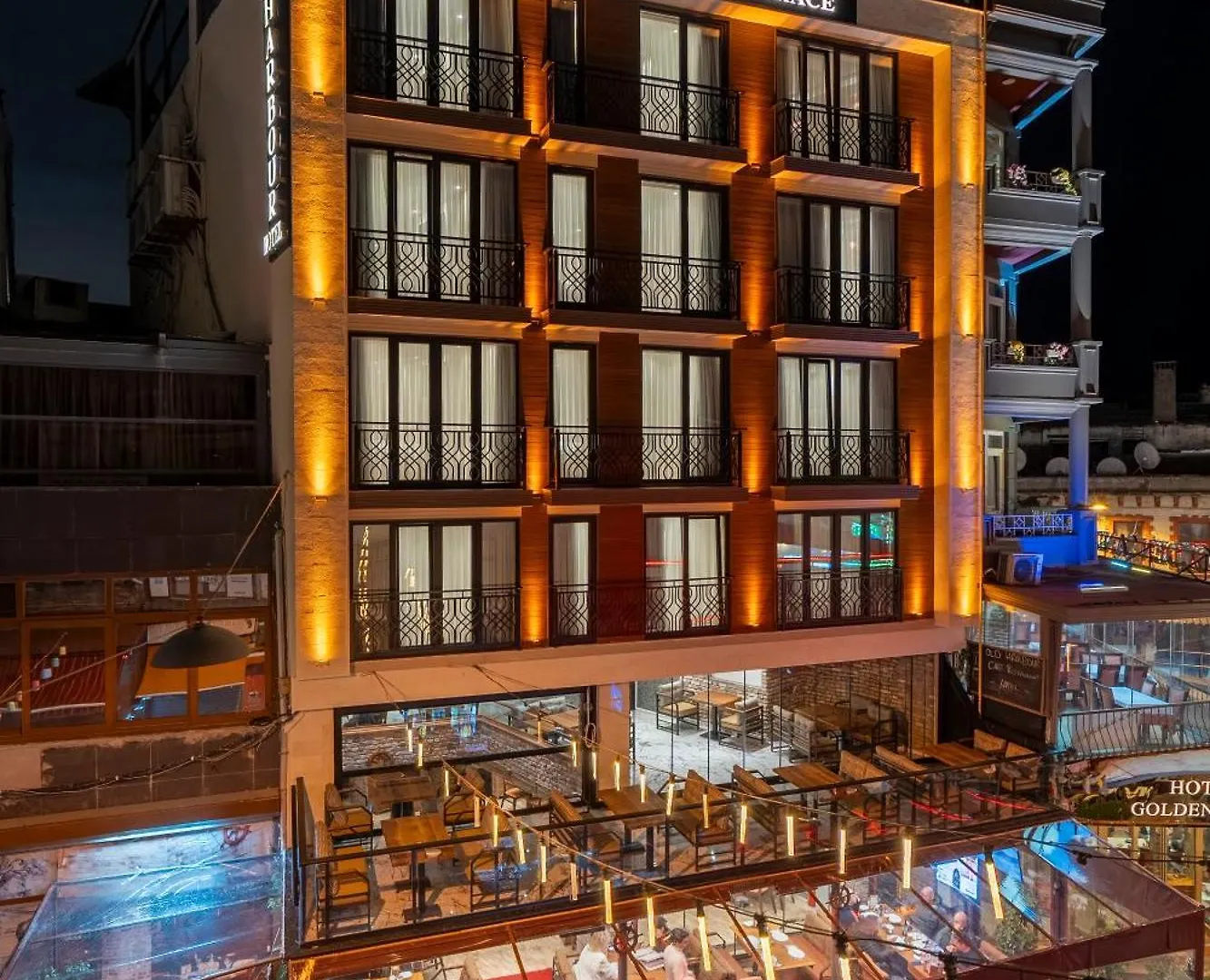 Old Harbour Hotel Istanbul location