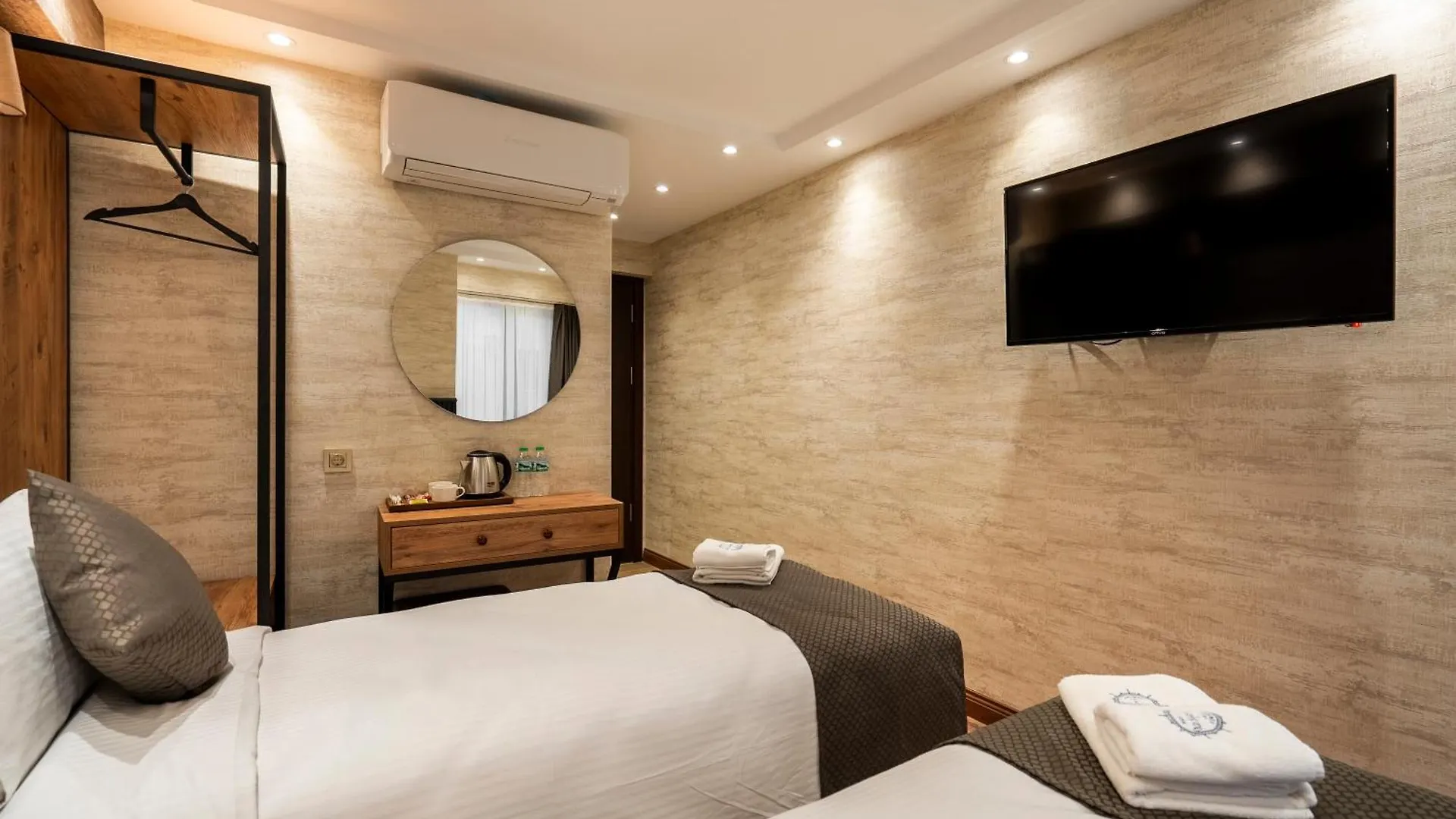 Old Harbour Hotel Istanbul